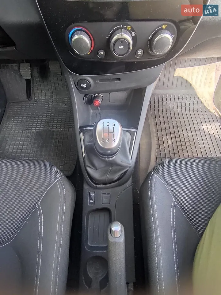 2017 Renault Clio - мініатюра 22