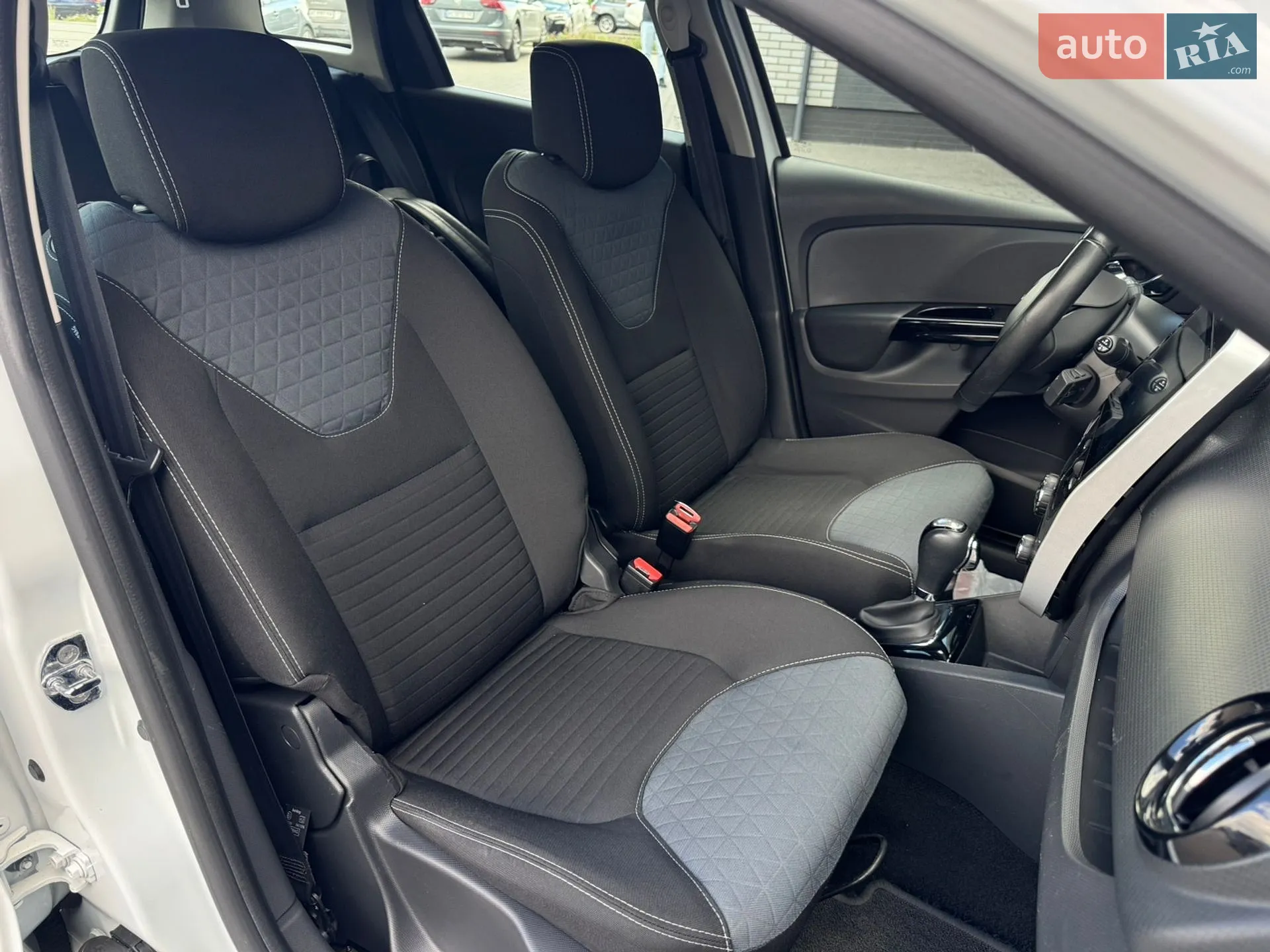 2014 Renault Clio - мініатюра 16