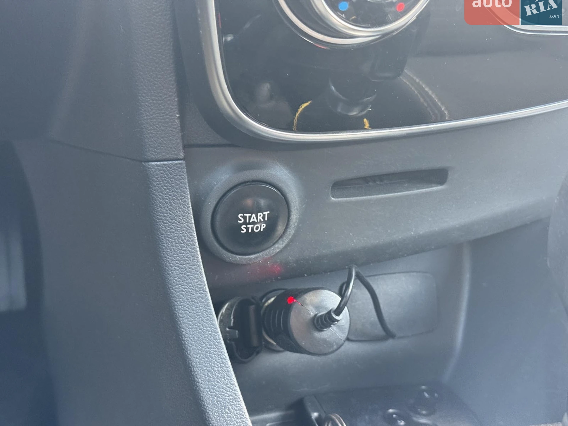 2017 Renault Clio - мініатюра 31