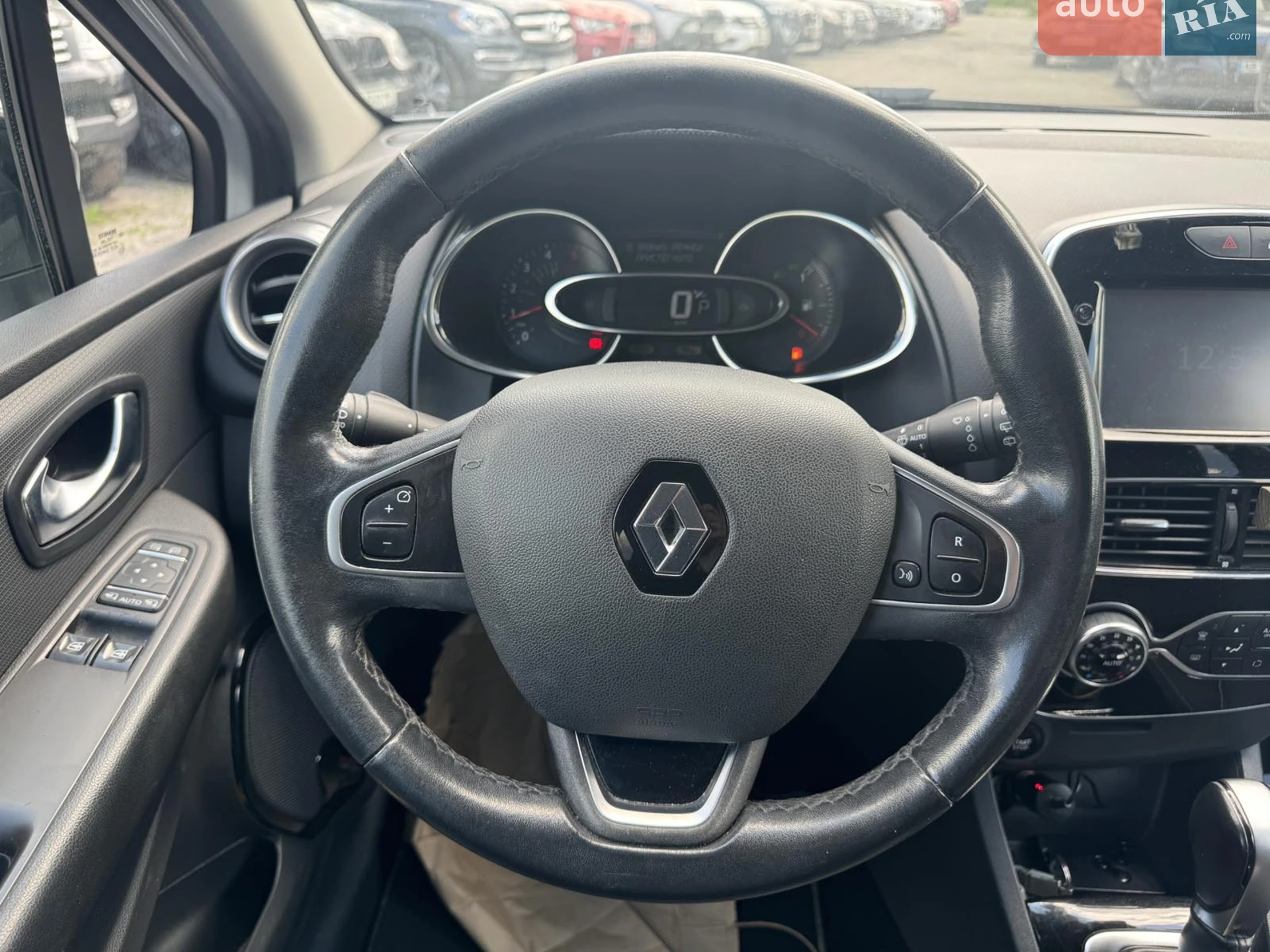 2017 Renault Clio - мініатюра 27