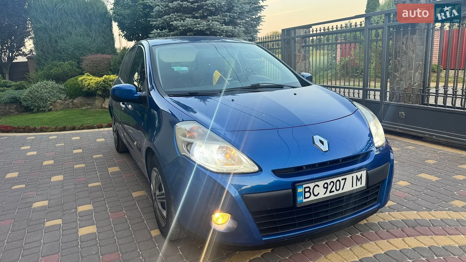 Renault Clio 2010 VIN VF1BR1F0H43929763 фото оголошення 3 з 41