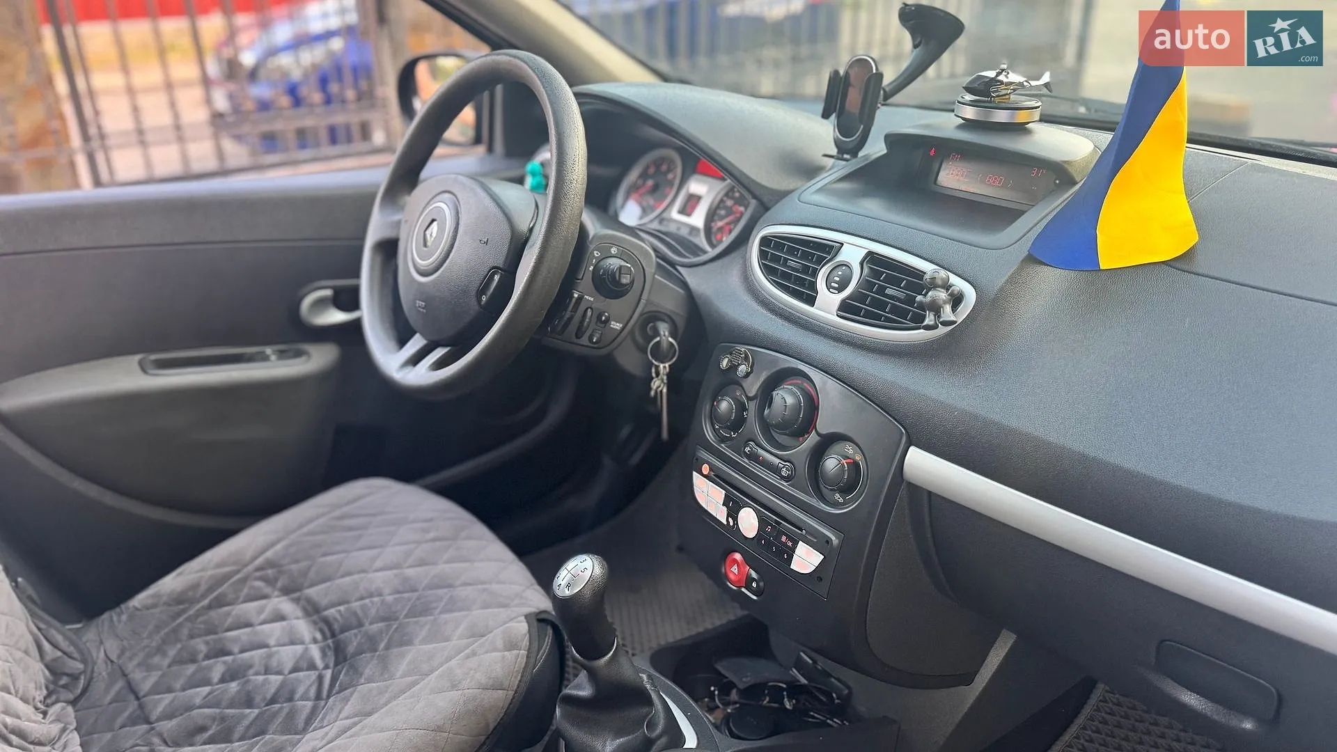 Renault Clio 2010 VIN VF1BR1F0H43929763 фото оголошення 12 з 41