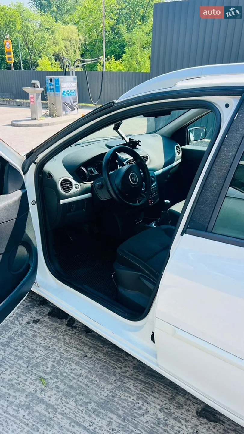 2011 Renault Clio - мініатюра 20