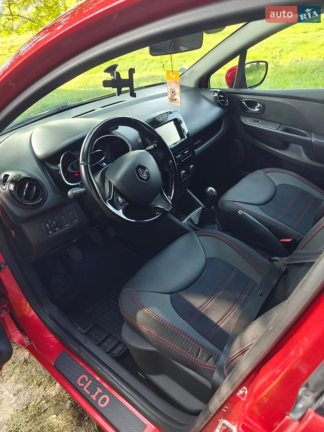 2014 Renault Clio - мініатюра 10