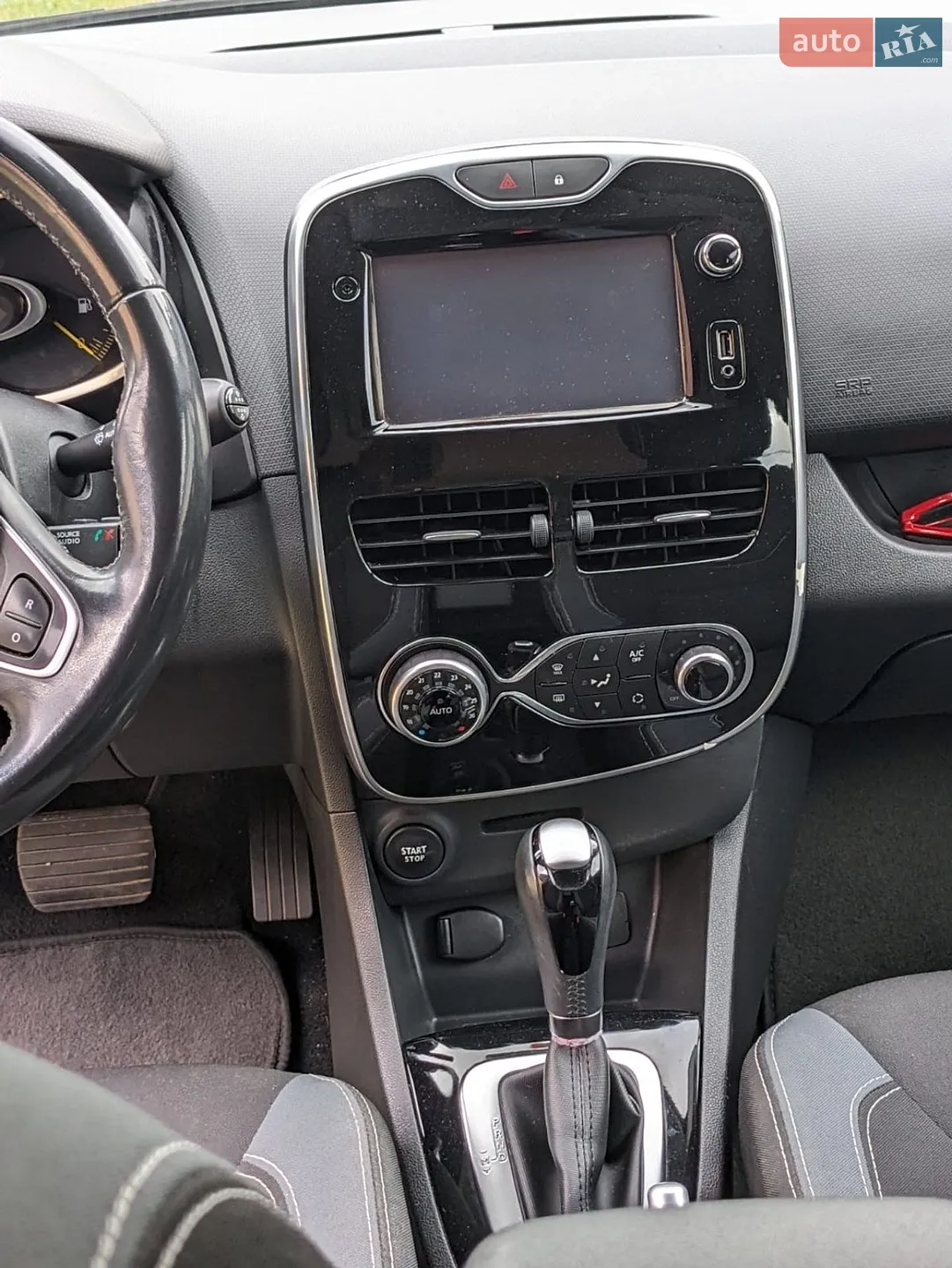 2015 Renault Clio - мініатюра 4