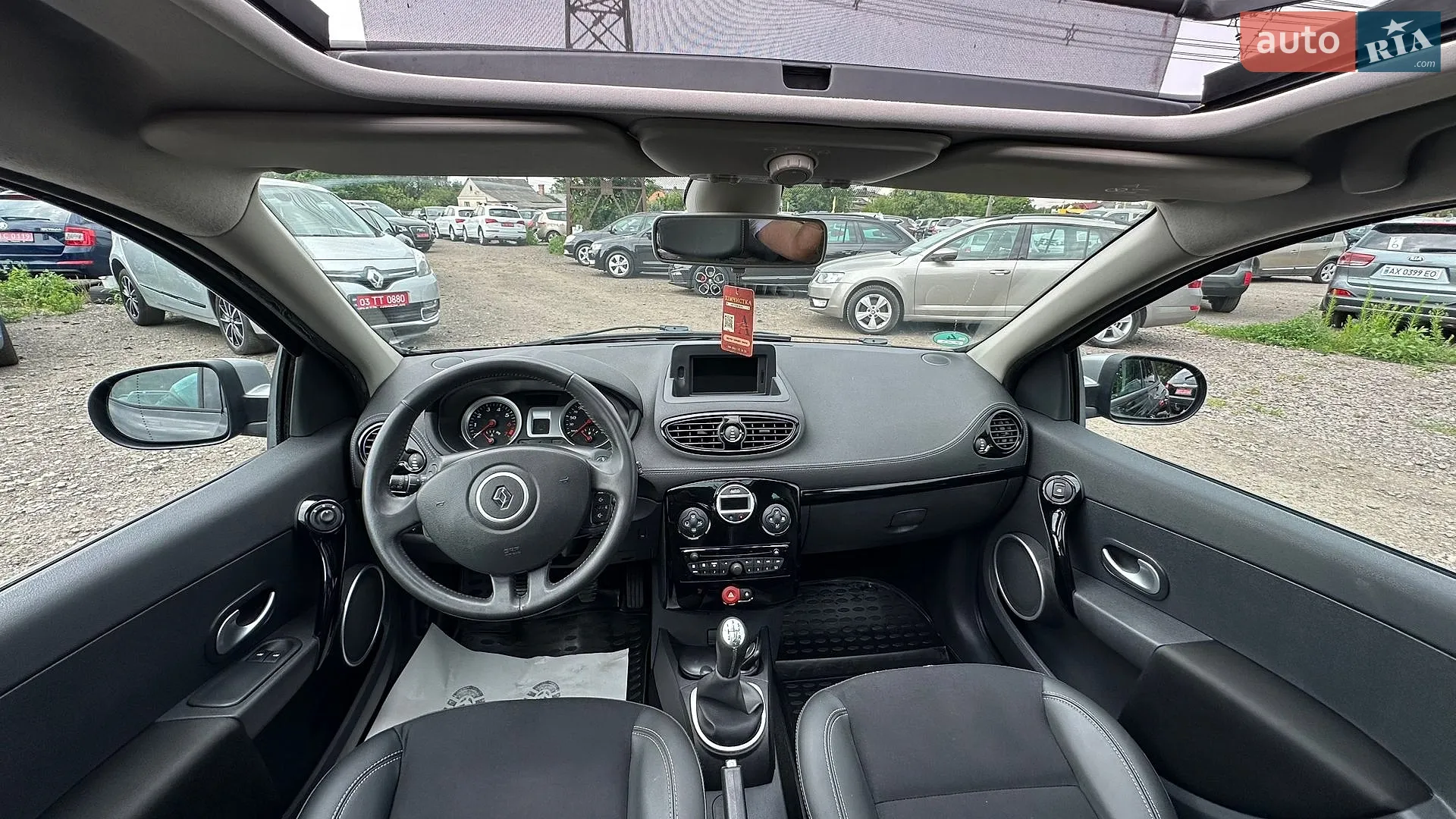 2012 Renault Clio - мініатюра 24