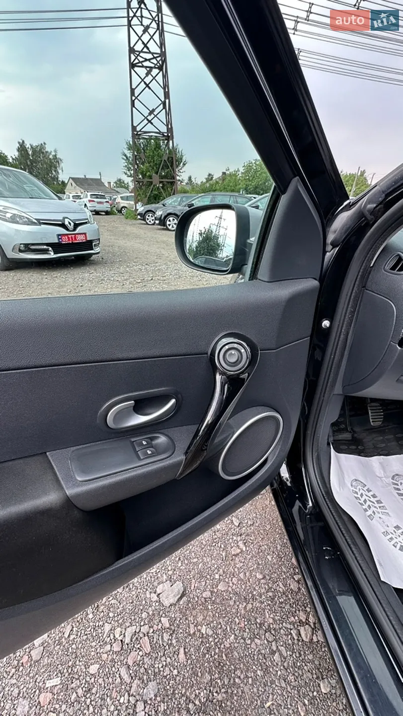 2012 Renault Clio - мініатюра 33