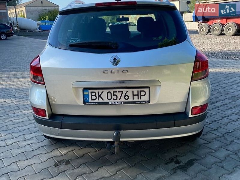 Универсал Renault Clio 2012 в Костополе