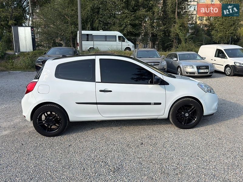 Хэтчбек Renault Clio 2011 в Самаре