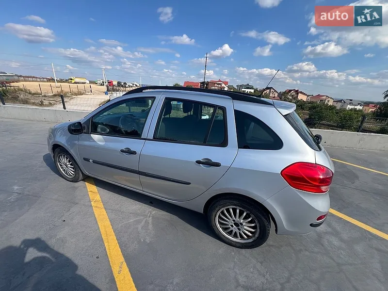 Renault Clio 2010
