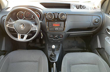 Минивэн Renault Dokker 2018 в 