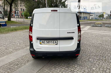 Минивэн Renault Dokker 2017 в 