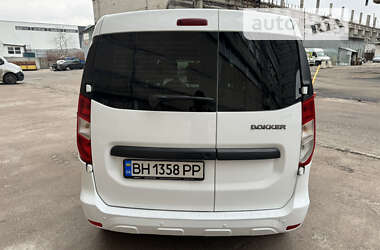 Минивэн Renault Dokker 2017 в 