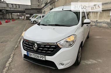 Минивэн Renault Dokker 2017 в 