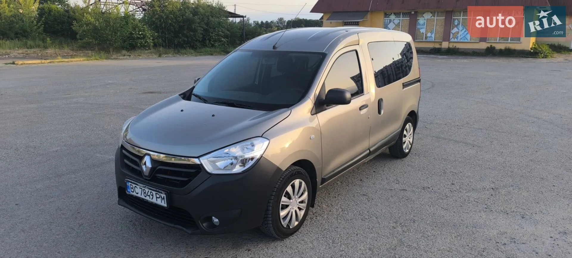 2015 Renault Dokker - мініатюра 2