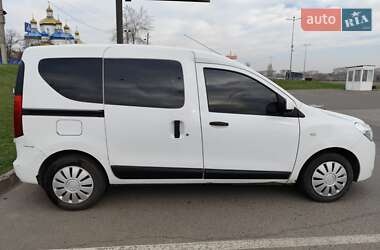 Минивэн Renault Dokker 2017 в 