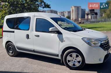 Минивэн Renault Dokker 2017 в 