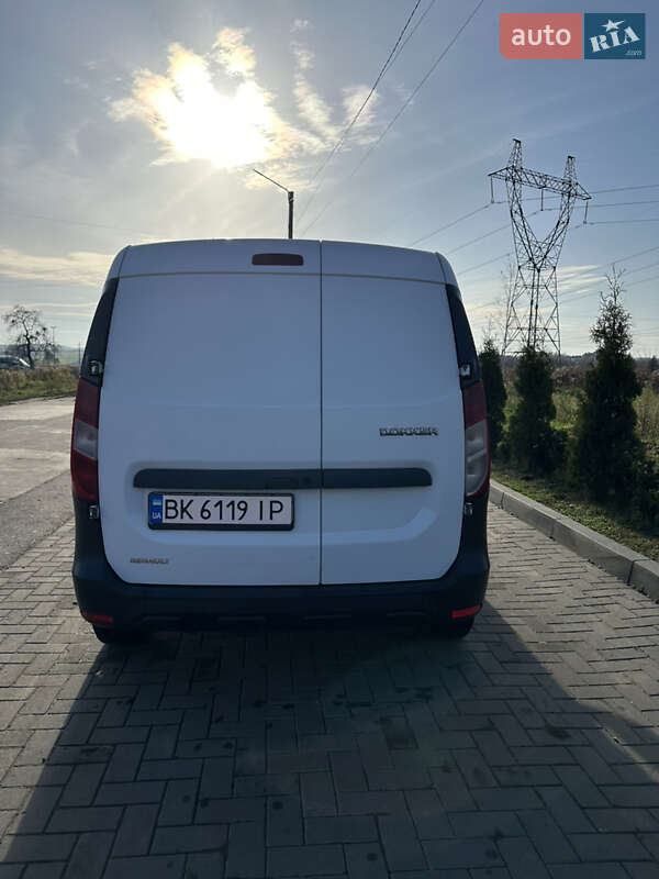 Другие грузовики Renault Dokker 2013 в Ровно фото 4 Другие грузовики Renault Dokker 2013 в Ровно