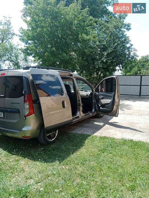 Минивэн Renault Dokker 2014 в Черновцах