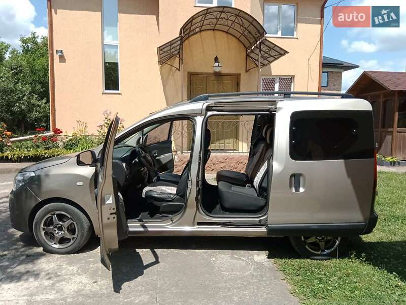 Минивэн Renault Dokker 2014 в Черновцах