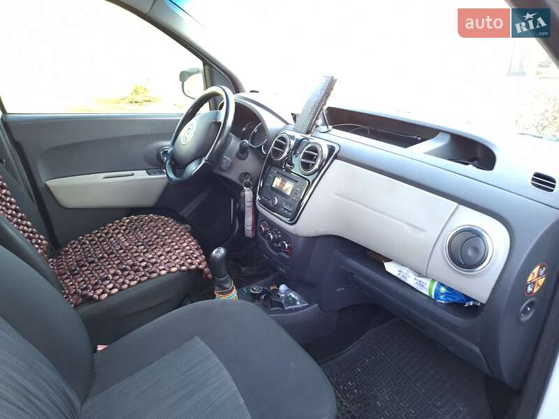 Минивэн Renault Dokker 2016 в Никополе