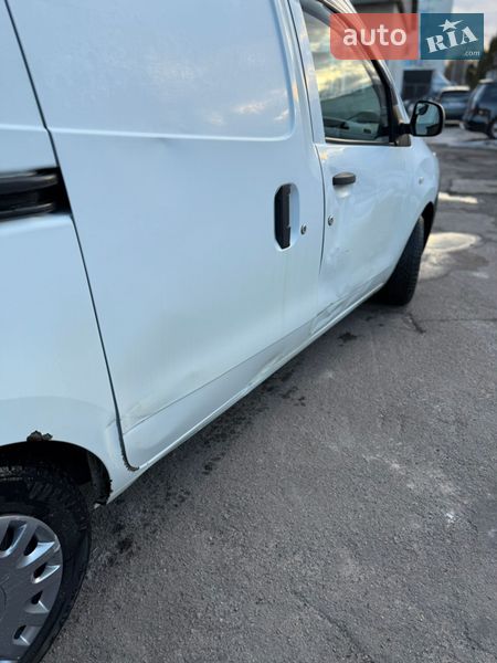 Вантажний фургон Renault Dokker 2013 в Києві