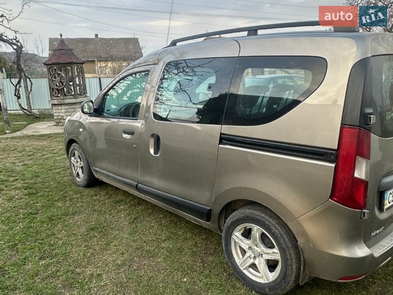 Минивэн Renault Dokker 2013 в Черновцах