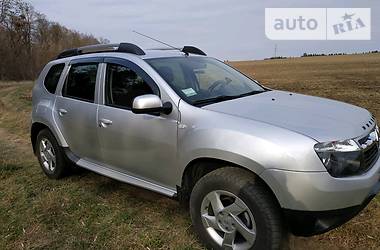 Позашляховик / Кросовер Renault Duster 2012 в 