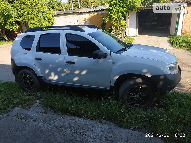 Внедорожник / Кроссовер Renault Duster 2011 в Умани