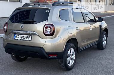Внедорожник / Кроссовер Renault Duster 2020 в 