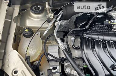 Внедорожник / Кроссовер Renault Duster 2020 в 