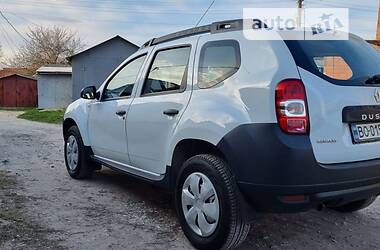 Внедорожник / Кроссовер Renault Duster 2015 в Тернополе