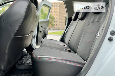 Внедорожник / Кроссовер Renault Duster 2020 в 