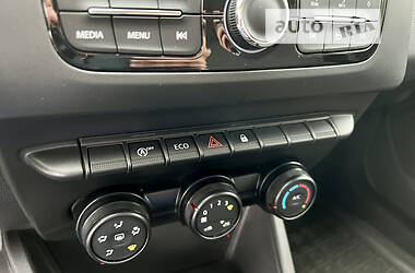 Внедорожник / Кроссовер Renault Duster 2020 в 