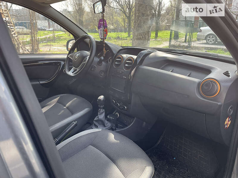 Позашляховик / Кросовер Renault Duster 2017 в Запоріжжі фото 9 Позашляховик / Кросовер Renault Duster 2017 в Запоріжжі