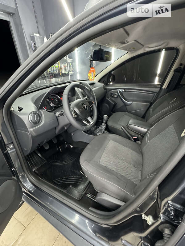 Внедорожник / Кроссовер Renault Duster 2017 в Жмеринке фото 11 Внедорожник / Кроссовер Renault Duster 2017 в Жмеринке