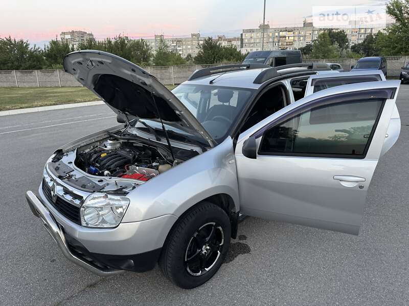 Внедорожник / Кроссовер Renault Duster 2012 в Запорожье