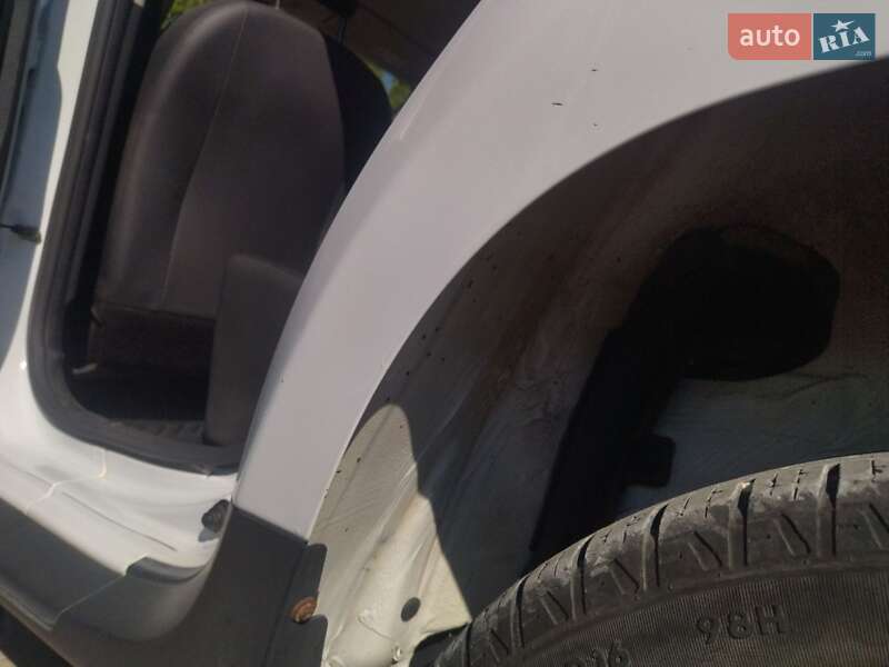 Внедорожник / Кроссовер Renault Duster 2016 в Дунаевцах фото 8 Внедорожник / Кроссовер Renault Duster 2016 в Дунаевцах