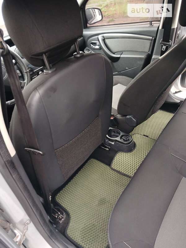 Внедорожник / Кроссовер Renault Duster 2016 в Любаре