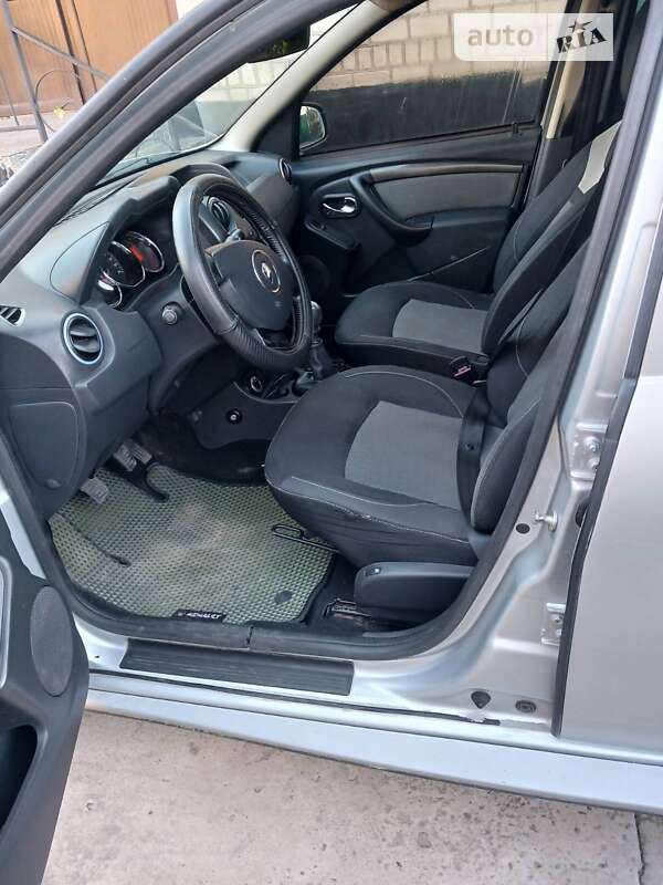 Внедорожник / Кроссовер Renault Duster 2016 в Любаре