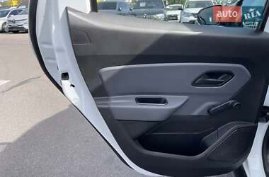 Внедорожник / Кроссовер Renault Duster 2019 в 