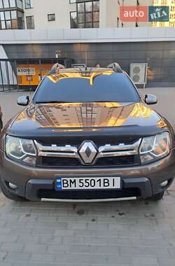 Внедорожник / Кроссовер Renault Duster 2017 в 