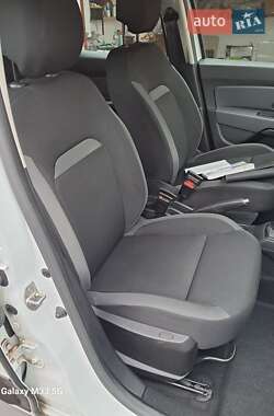 Внедорожник / Кроссовер Renault Duster 2020 в 