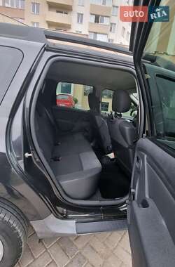 Внедорожник / Кроссовер Renault Duster 2012 в 