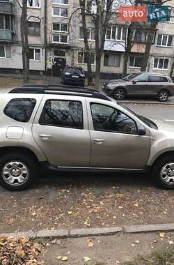 Внедорожник / Кроссовер Renault Duster 2013 в 