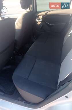 Внедорожник / Кроссовер Renault Duster 2011 в 