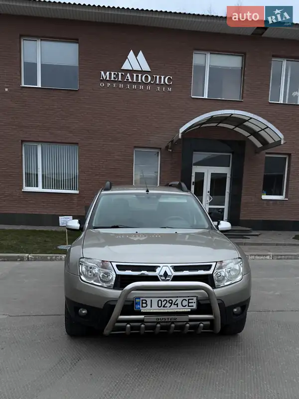 Позашляховик / Кросовер Renault Duster 2012 в 