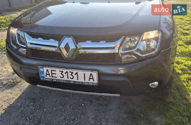 Позашляховик / Кросовер Renault Duster 2016 в 