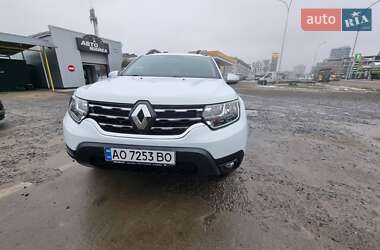 Позашляховик / Кросовер Renault Duster 2022 в 