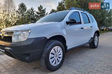 Позашляховик / Кросовер Renault Duster 2013 в 
